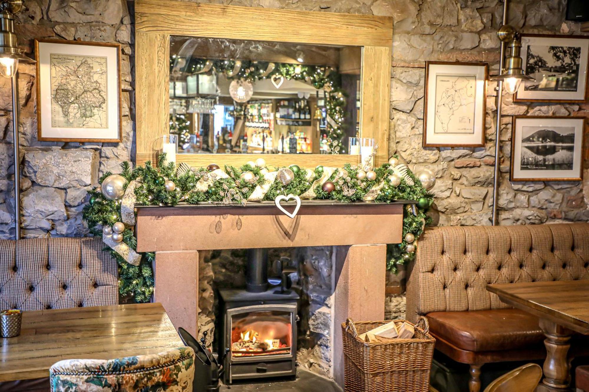 The Pooley Bridge Inn エクステリア 写真