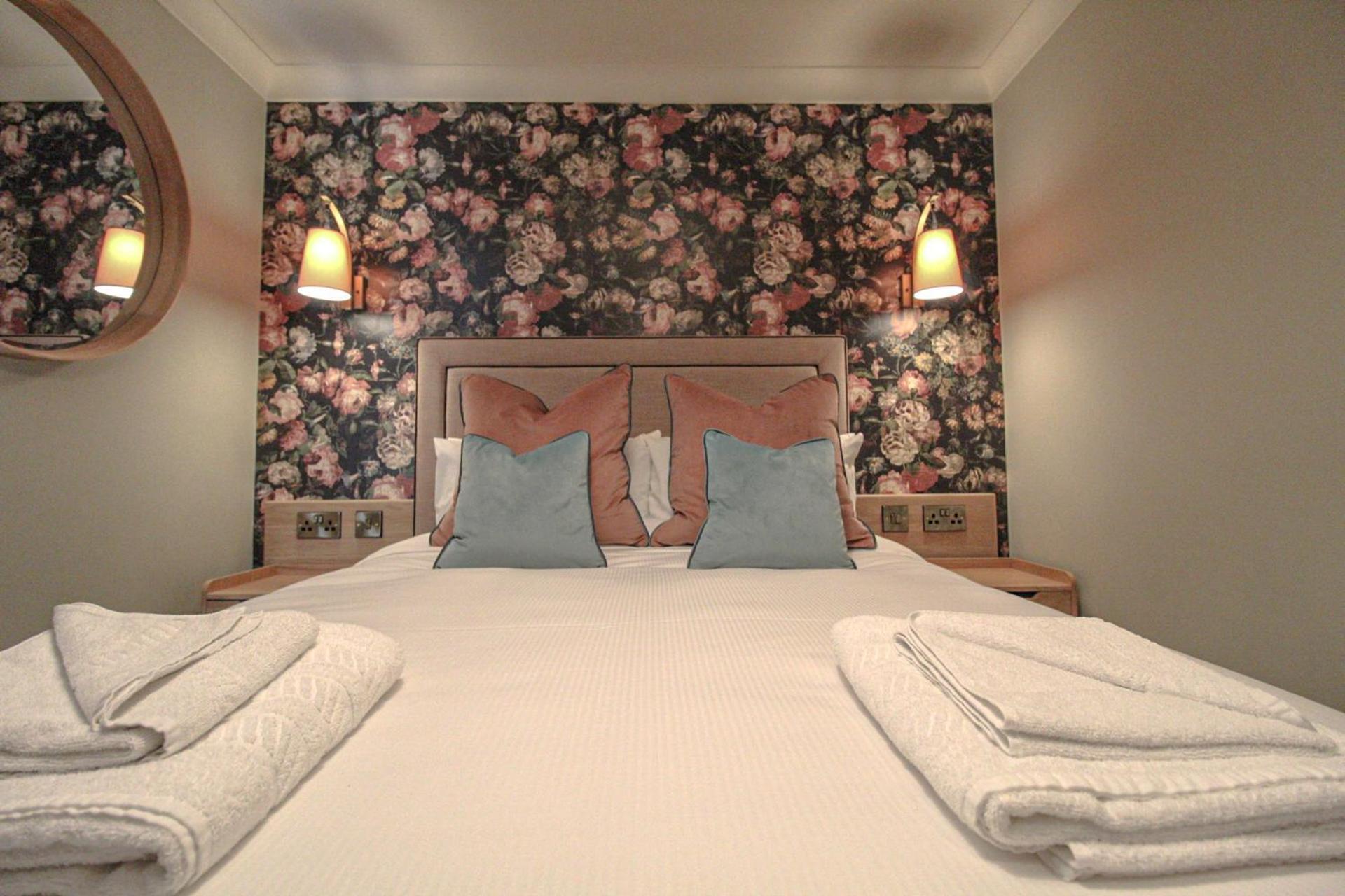 The Pooley Bridge Inn エクステリア 写真